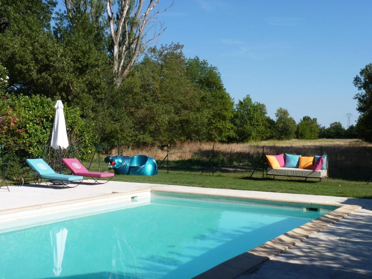 Les Du Domaine De Rhodes Hébergement de vacances *