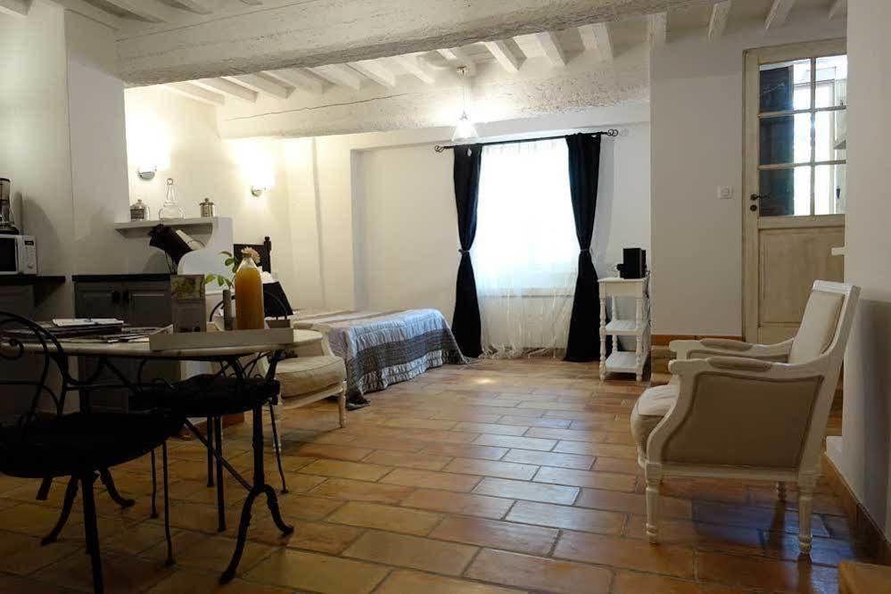 Les Du Domaine De Rhodes Vakantiehuis *